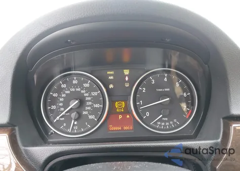 2011 BMW 328I xDrive z USA, uszkodzony, nr VIN WBAPK5C59BA659704